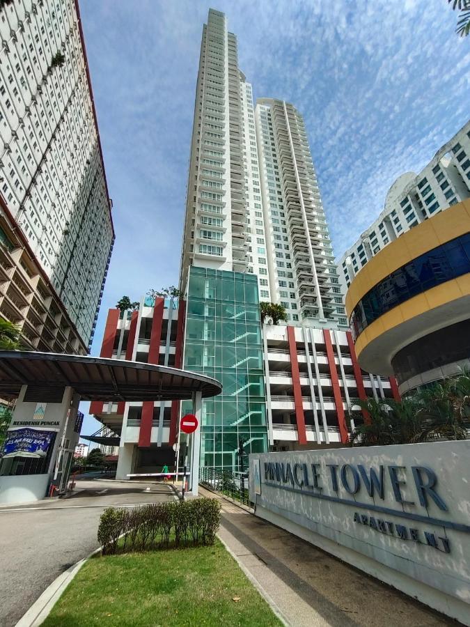 Glex Homes, Pinnacle Tower Johor Bahru Dış mekan fotoğraf